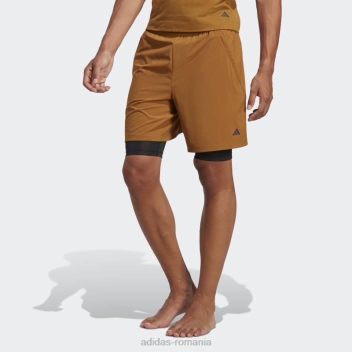 Adidas pantaloni scurți 2 în 1 pentru antrenament yoga bronz bărbați bronz/negru 2JBN21113