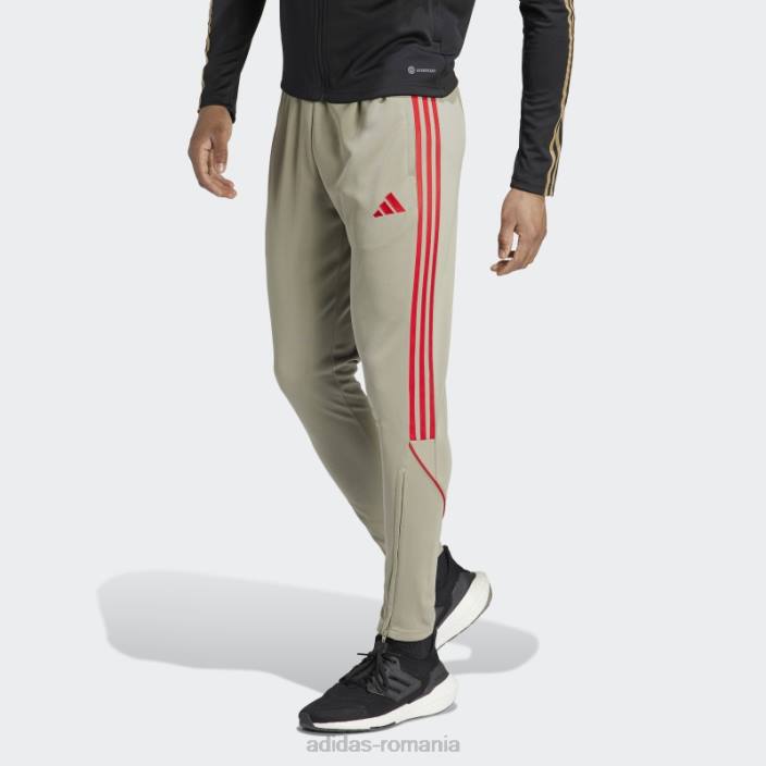 Adidas pantaloni tiro pebble argintiu bărbați pietriș argintiu/stacojiu 2JBN5465