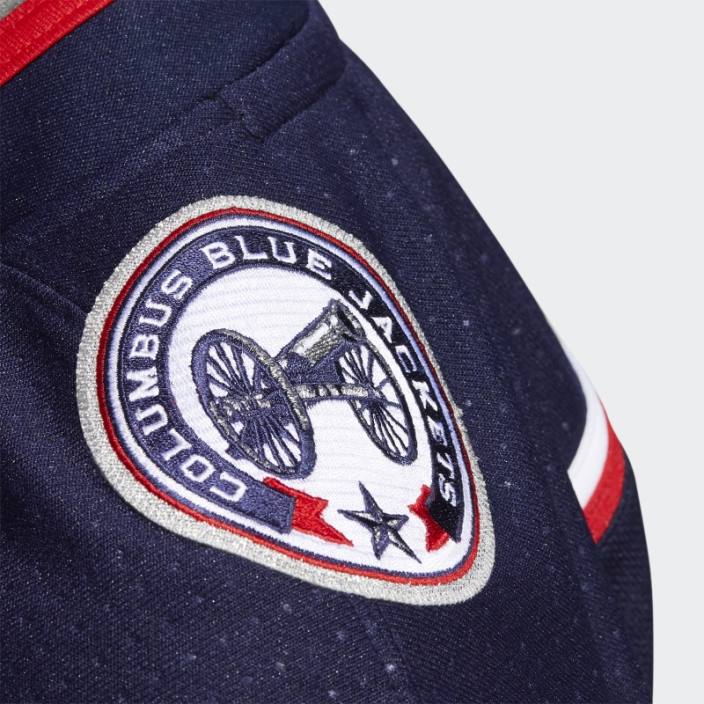 Adidas jachete albastre acasa tricou autentic bleumarin 09 ccm-sld bărbați bleumarin 09 ccm-sld 2JBN6193