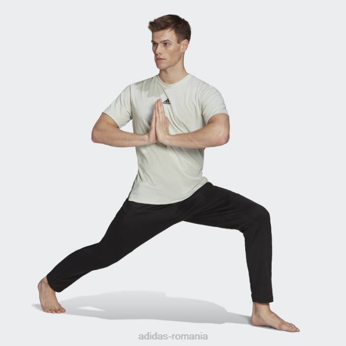 Adidas tricou de yoga aeroready verde bărbați verde/negru 2JBN6700