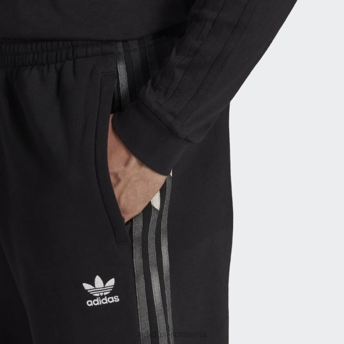 Adidas pantaloni de jogging camo cu grafică neagră bărbați negru 2JBN13288