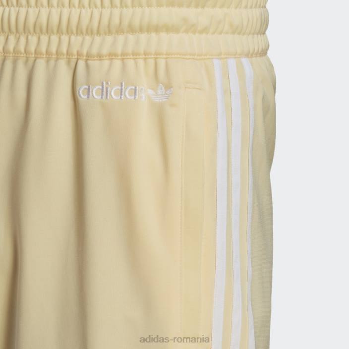Adidas pantaloni galbeni de trening cu picioare drepte bărbați galben 2JBN14872
