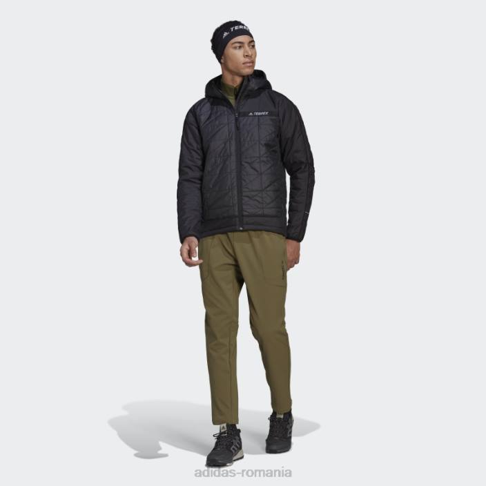 Adidas geacă neagră cu glugă izolată terrex multi bărbați negru 2JBN14087