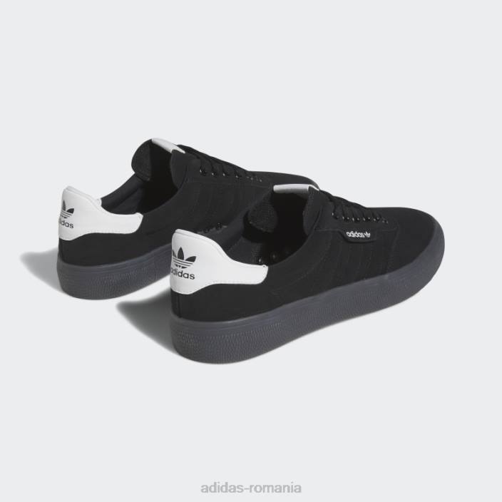 Adidas pantofi negri 3mc adidas unisex negru/alb/stacojiu 2JBN3987