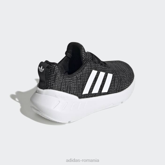 Adidas pantofi negri Swift Run 22 adidas copii negru/alb/gri 2JBN11361