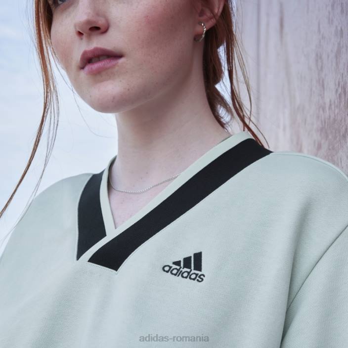 Adidas hanorac decupat cu decolteu în V verde adidas femei verde 2JBN3060