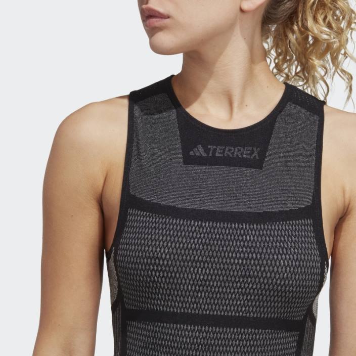 Adidas maiou negru terrex drynamo cu strat de bază fără mâneci femei alb negru 2JBN17303